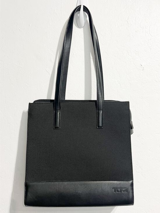 Tumi Handbags - Tumi Bag Purse Nylon Ballistic Tote Leather Work Black Shoulder Classic Travel